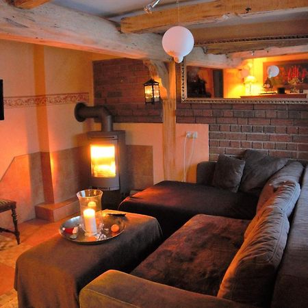 Altes Landhaus Oste, Klavier Appartement, 2 Zimmer Mit Kamin Hemmoor Exterior photo