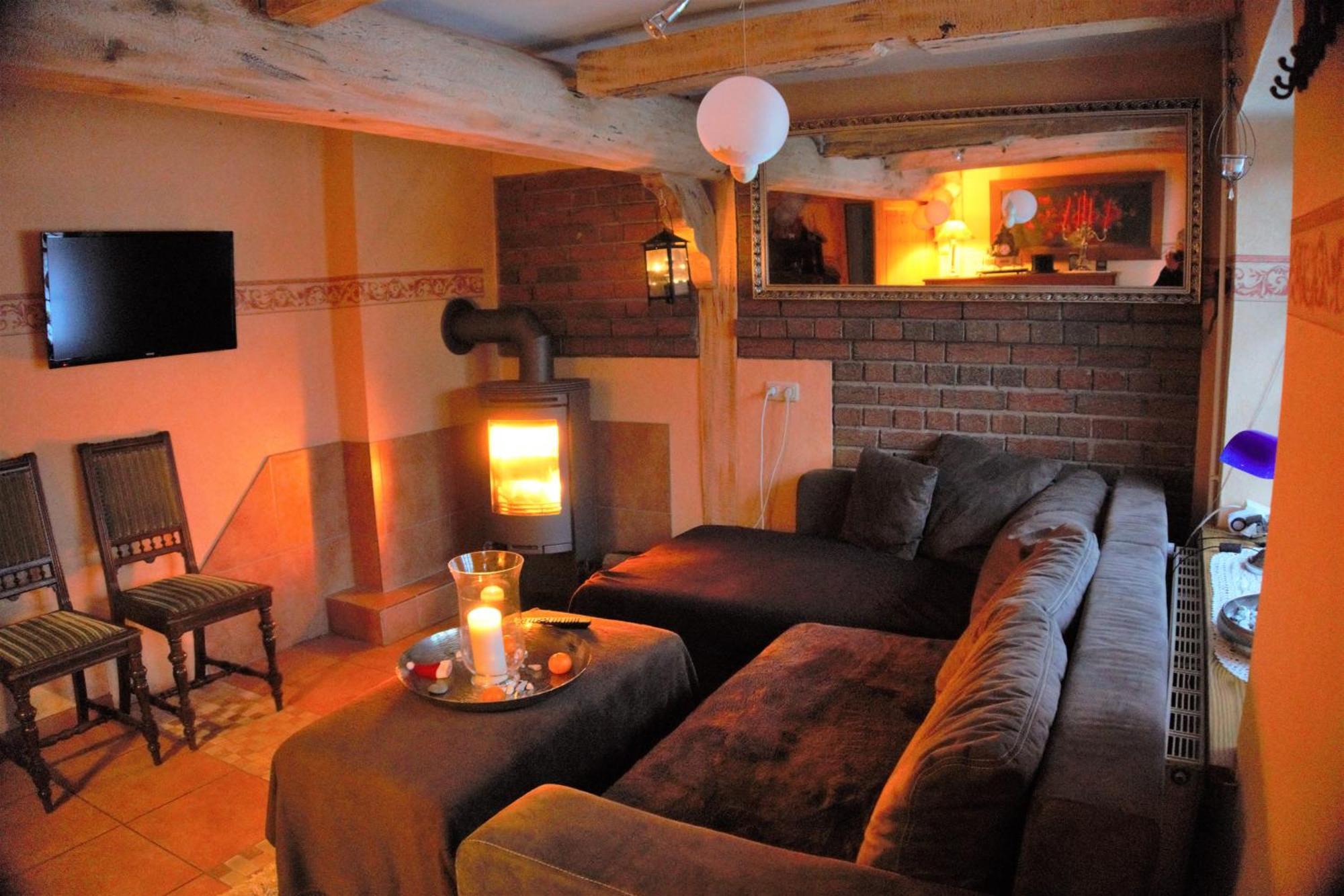 Altes Landhaus Oste, Klavier Appartement, 2 Zimmer Mit Kamin Hemmoor Exterior photo